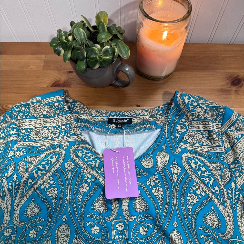 U.Vomade Teal Paisley V-Neck Tunic Top Size 1X New With Tags